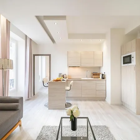 Apartment Portes De Monaco, 2 Pieces Renove - Aa *