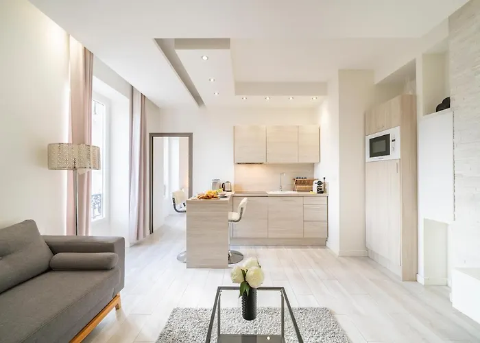 Apartament Portes De Monaco, 2 Pieces Renove - Aa *