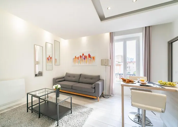 Apartament Portes De Monaco, 2 Pieces Renove - Aa