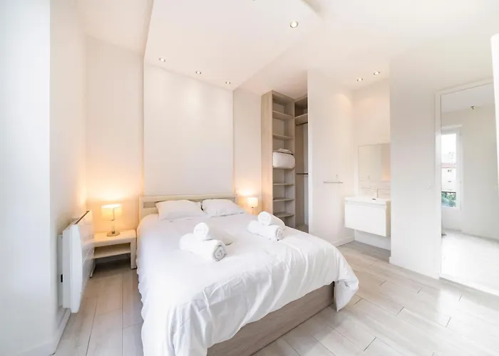 Apartment Portes De Monaco, 2 Pieces Renove - Aa Beausoleil